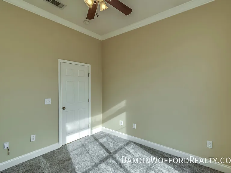 119 Kenzie Dr — Photo 31