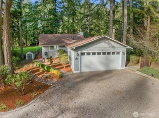Lake Josephine Riviera, Anderson Island, WA 98303