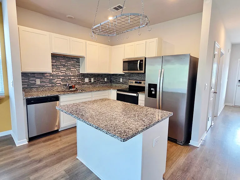 219 Catherine Ln #1 — Photo 8