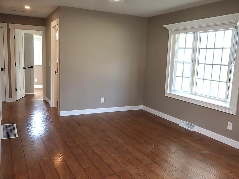 2230 Brookside Dr — Photo 7