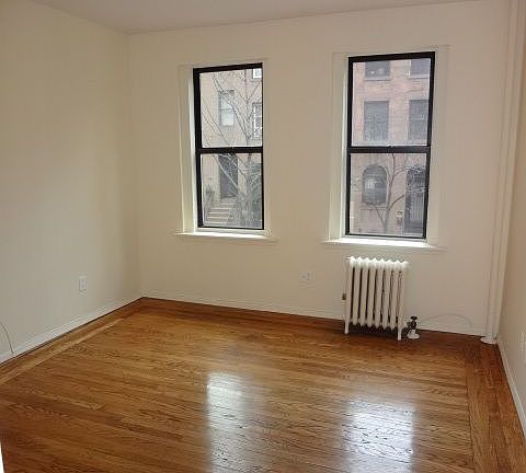 2nd image of 224 E 48th St APT 2A