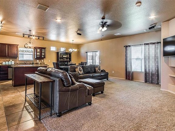 5th image of 12704 Cozy Cove Ave