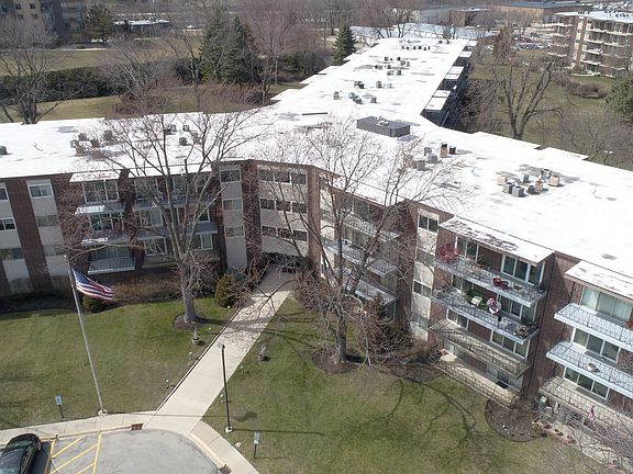 3rd image of 5540 Walnut Ave APT 18AA