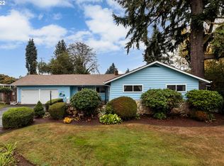 52521 NE 5th St, Scappoose, OR 97056