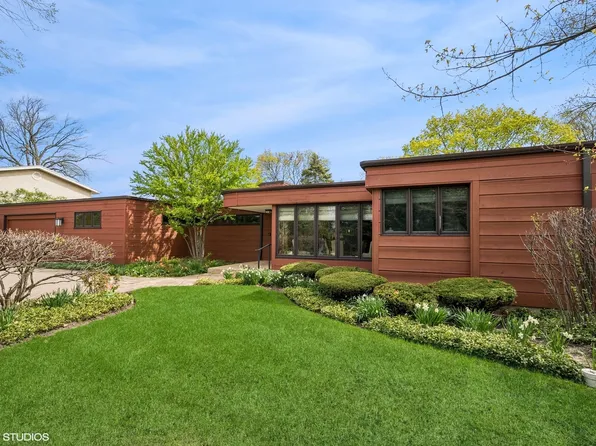 545 Green Bay Rd, Highland Park, IL 60035