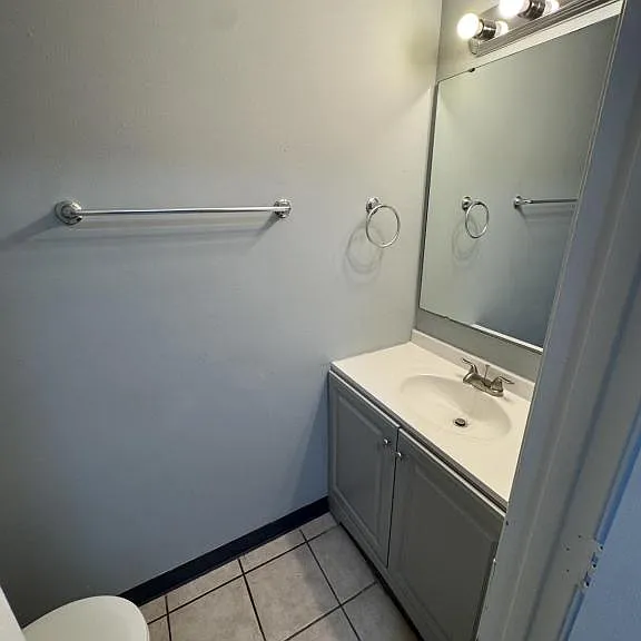 11 Johnny Appleseed Ct — Photo 3