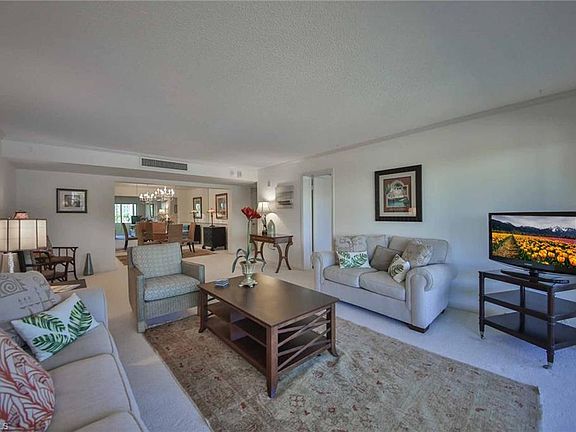 2nd image of 3420 Gulf Shore Blvd N APT 36