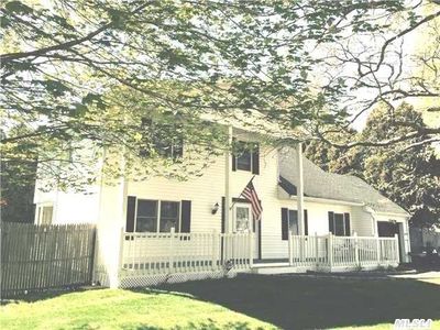 1080 Grundy Ave, Holbrook, NY, 11741