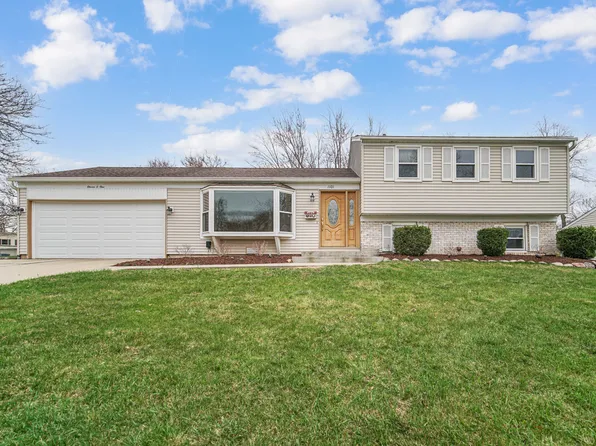 1101 Roslyn Ln, Schaumburg, IL 60194