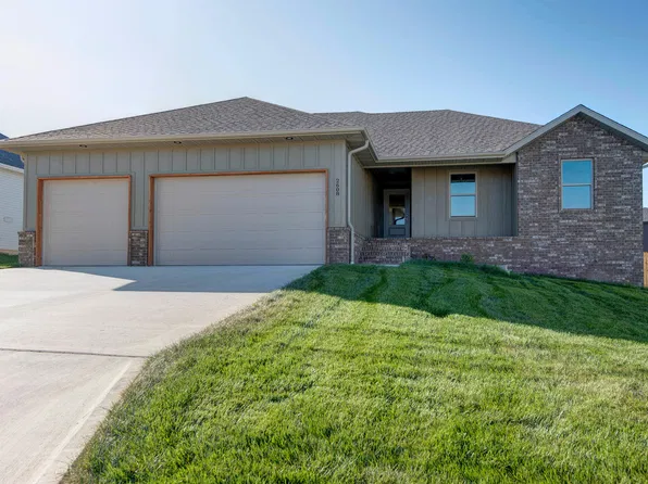2608 W Pigeon Drive, Ozark, MO 65721