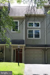 8553 Adams Ct, Hummelstown, PA, 17036