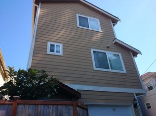 5031B 12th Ave NE, Seattle, WA 98105
