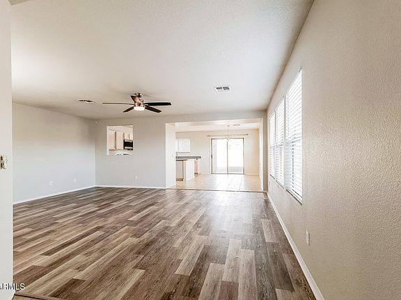3rd image of 1877 N GREENWAY Lane