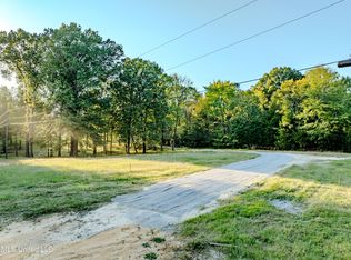 5 Myers Rd, Byhalia, MS 38611