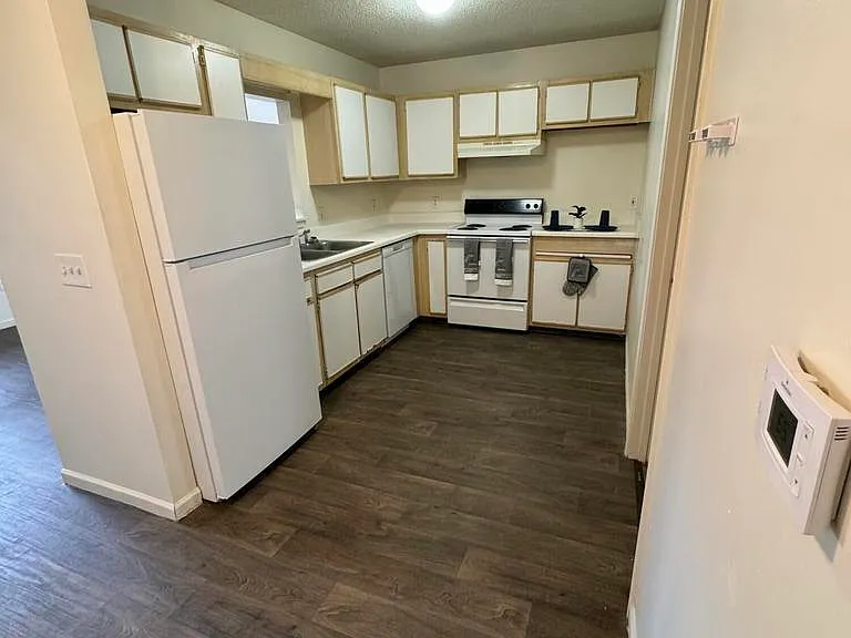 157 Wellingham Ave #59 — Photo 4