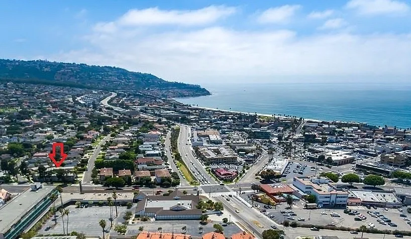Coast — Photo 3