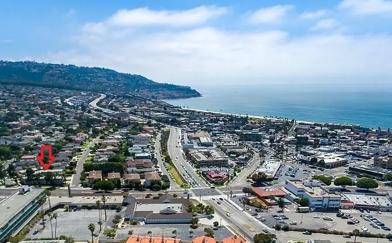 Coast — Photo 3