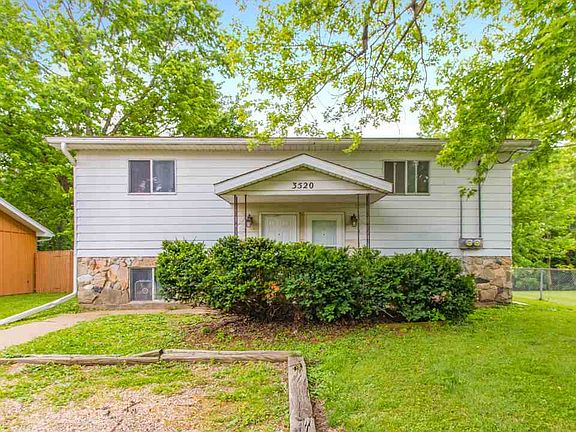 3rd image of 3520 W Elmwood Ct