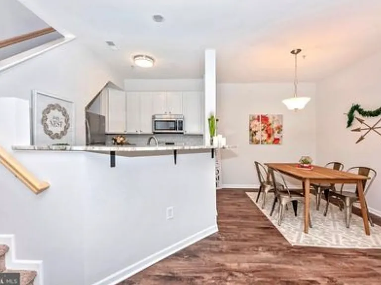 5177 Duke Ct — Photo 12