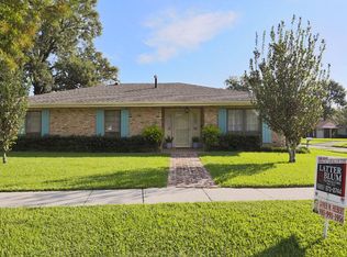 160 Alamo Dr, Houma, LA 70360