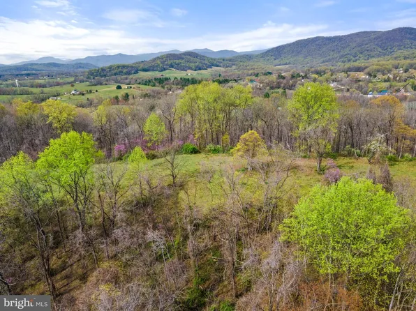 Lee Hwy, Washington, VA 22747