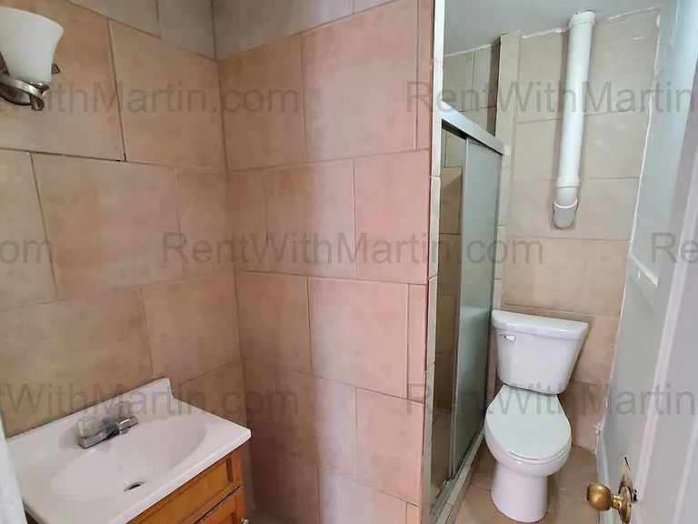 824 Logan Ave — Photo 18