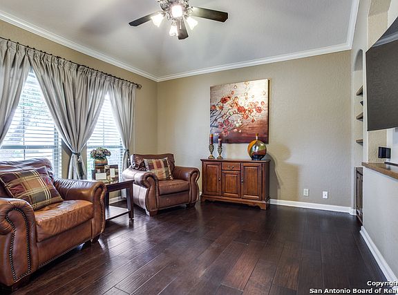 3rd image of 3314 Medaris Ln