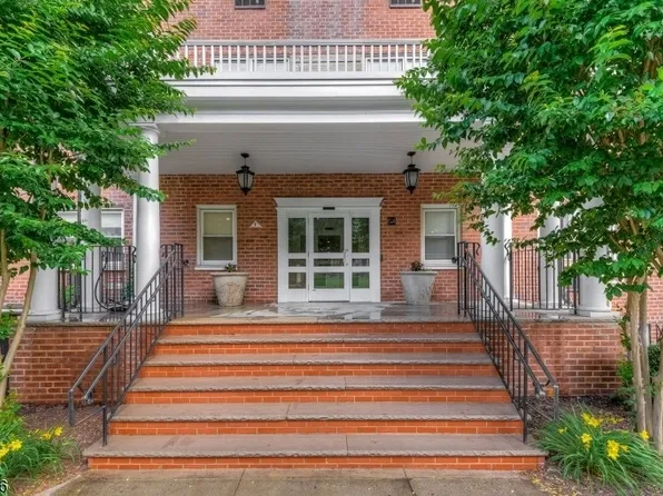 465-73 Valley St #4G, Maplewood Twp., NJ 07040