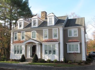 452 Weston Rd, Wellesley, MA 02482