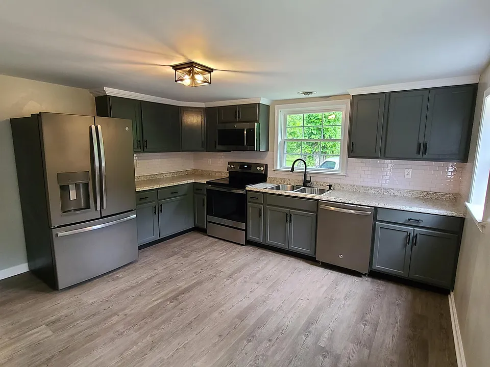2946 Hadensville Fife Rd