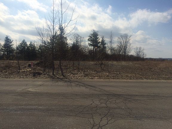 3rd image of 7145 Coronation Cir