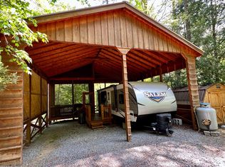 495 10th St #2, Ellijay, GA 30540