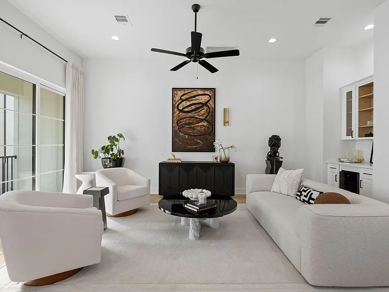 8707 Ojeman Villas Dr — Photo 23