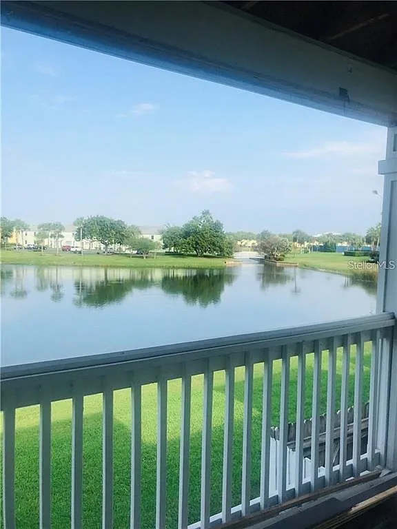 1 bed, 1.0 bath, 562 sqft, $1,650 — Photo 3