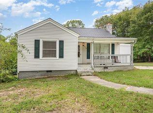 525 Ridgecrest Dr, High Point, NC 27262