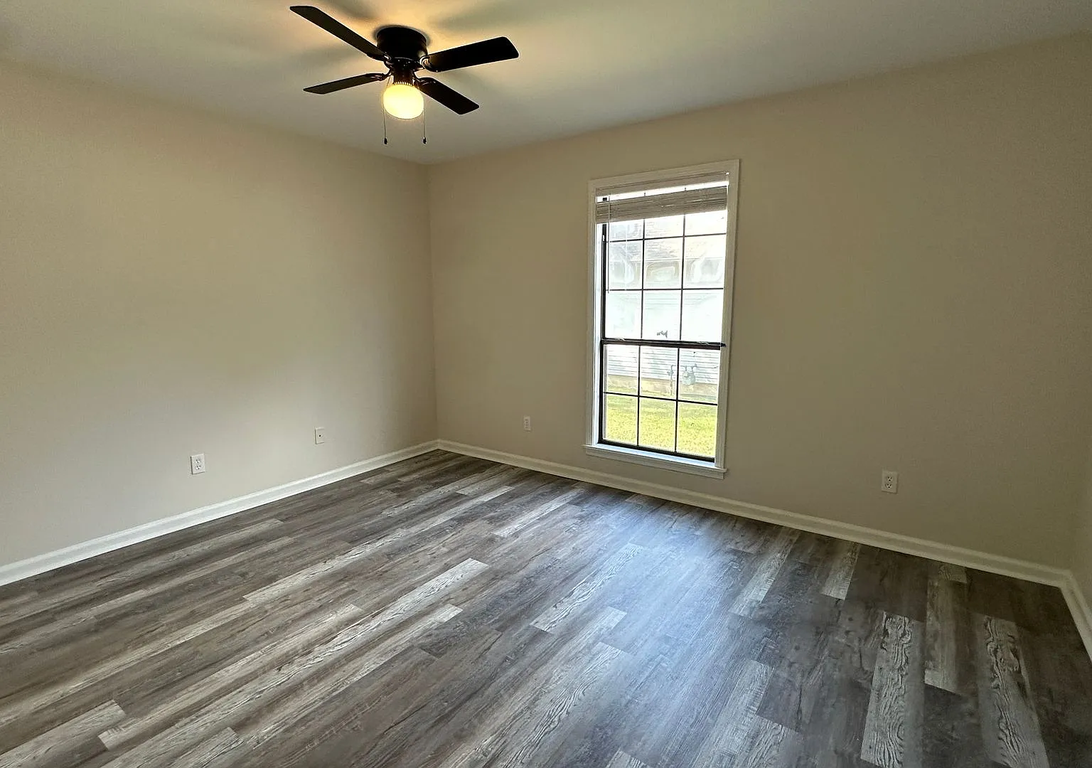Newly Remodeled 3-Bedroom/2-Bath Home in Convenient Location — Photo 4