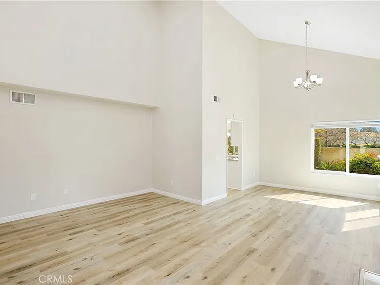 3 Southsand — Photo 10