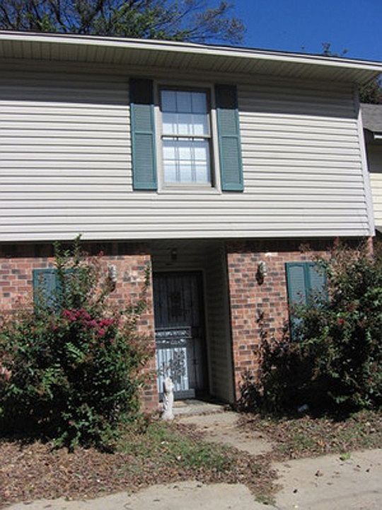 1st image of 1134 Willow St