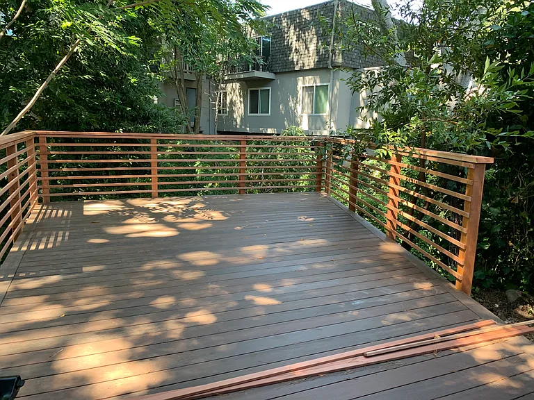 2250 Carmelita Dr — Photo 23
