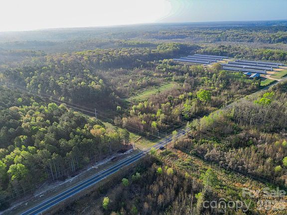 3rd image of Sunrise Rd