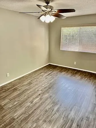 501 Magnolia St #107 — Photo 8