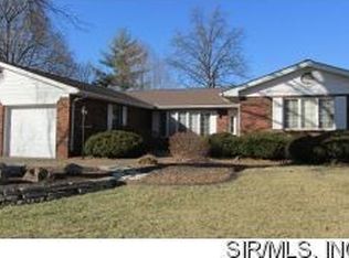 827 Amherst Pl, Edwardsville, IL 62025