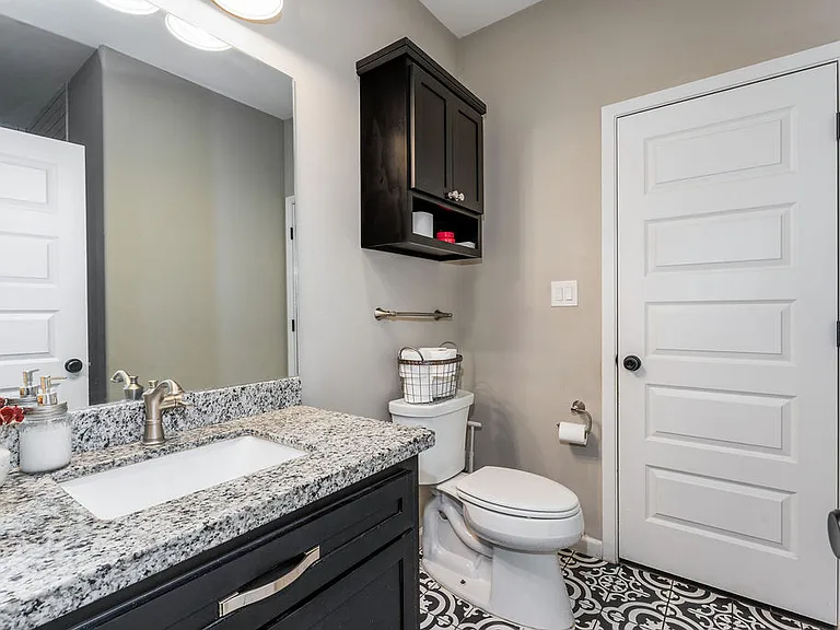 3819 Tolosa St — Photo 13