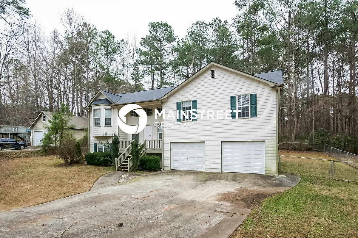 Front View - 325 King Henry Rd