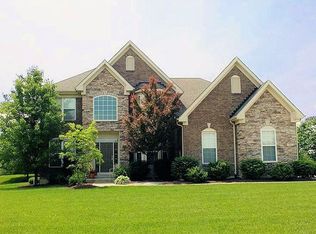 385 Springhouse Dr, Springboro, OH 45066