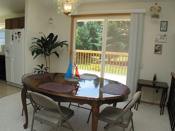 4th image of 4614 162nd Street Ct E