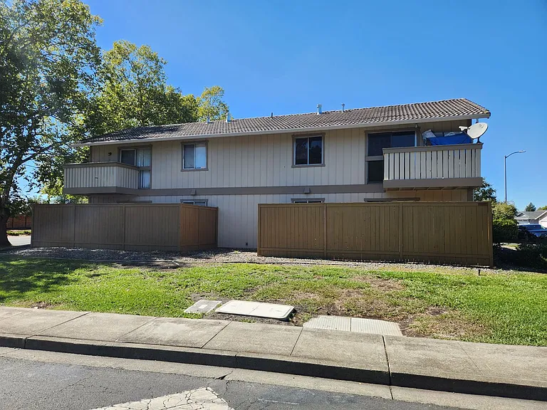 746 Carlita Circle, Rohnert Park, CA 94928 — Photo 2