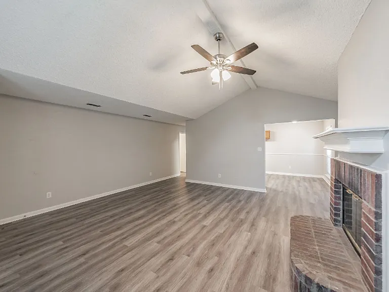 8125 Rambler Rose St — Photo 7