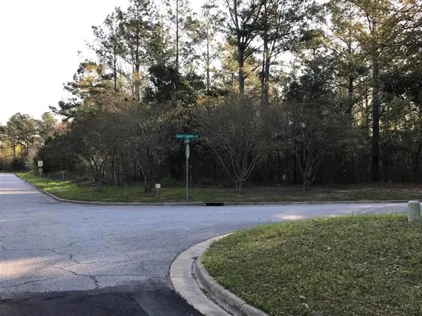 1500 River Pointe Dr, Albany, GA 31701