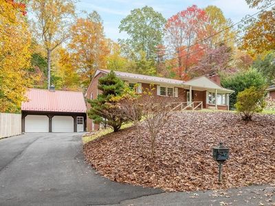 829 Dogwood Ln, Marion, VA, 24354